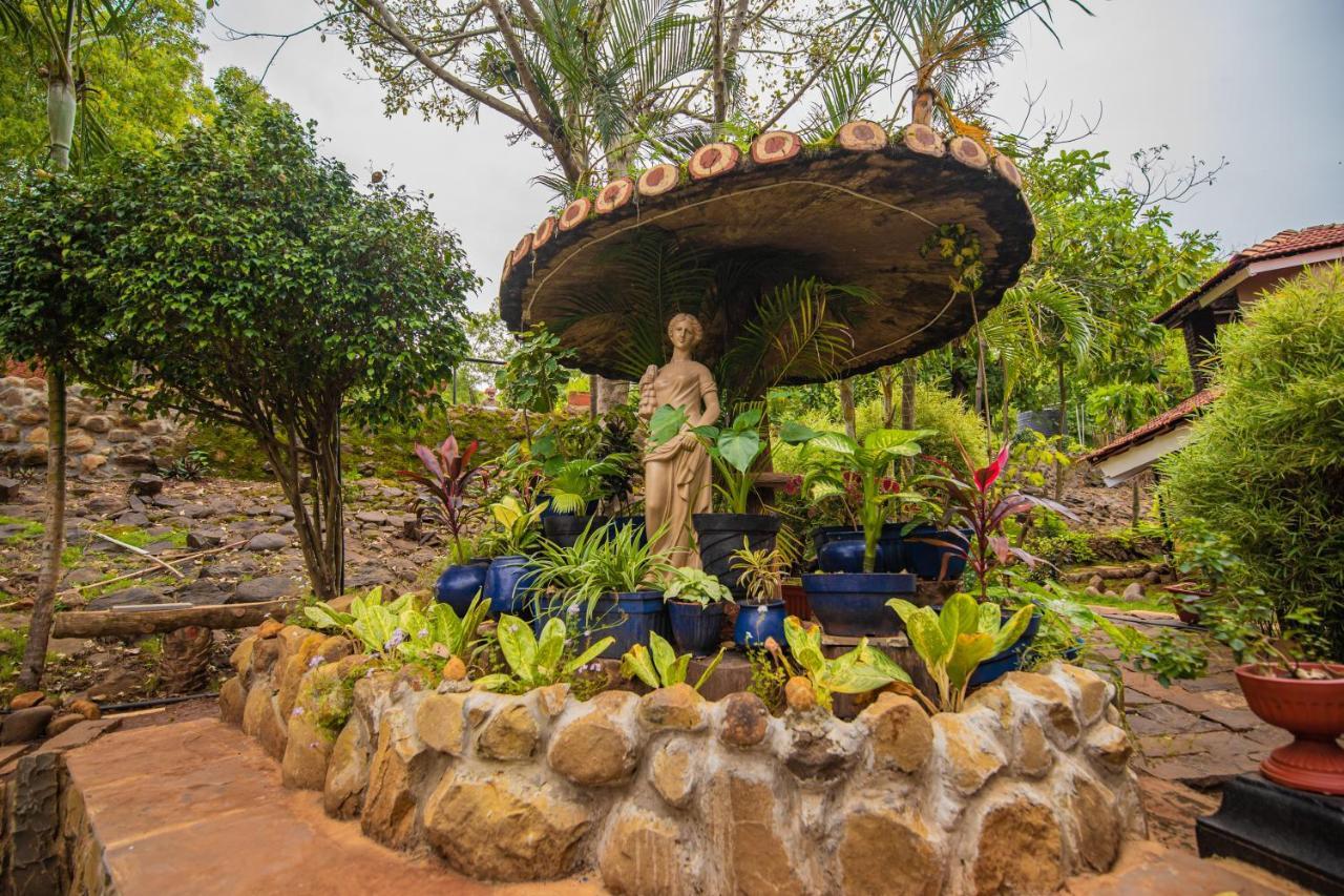 Achalaa Resort Kolhapur Exterior foto