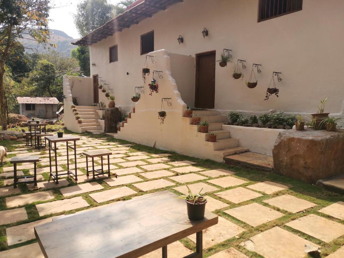 Achalaa Resort Kolhapur Exterior foto
