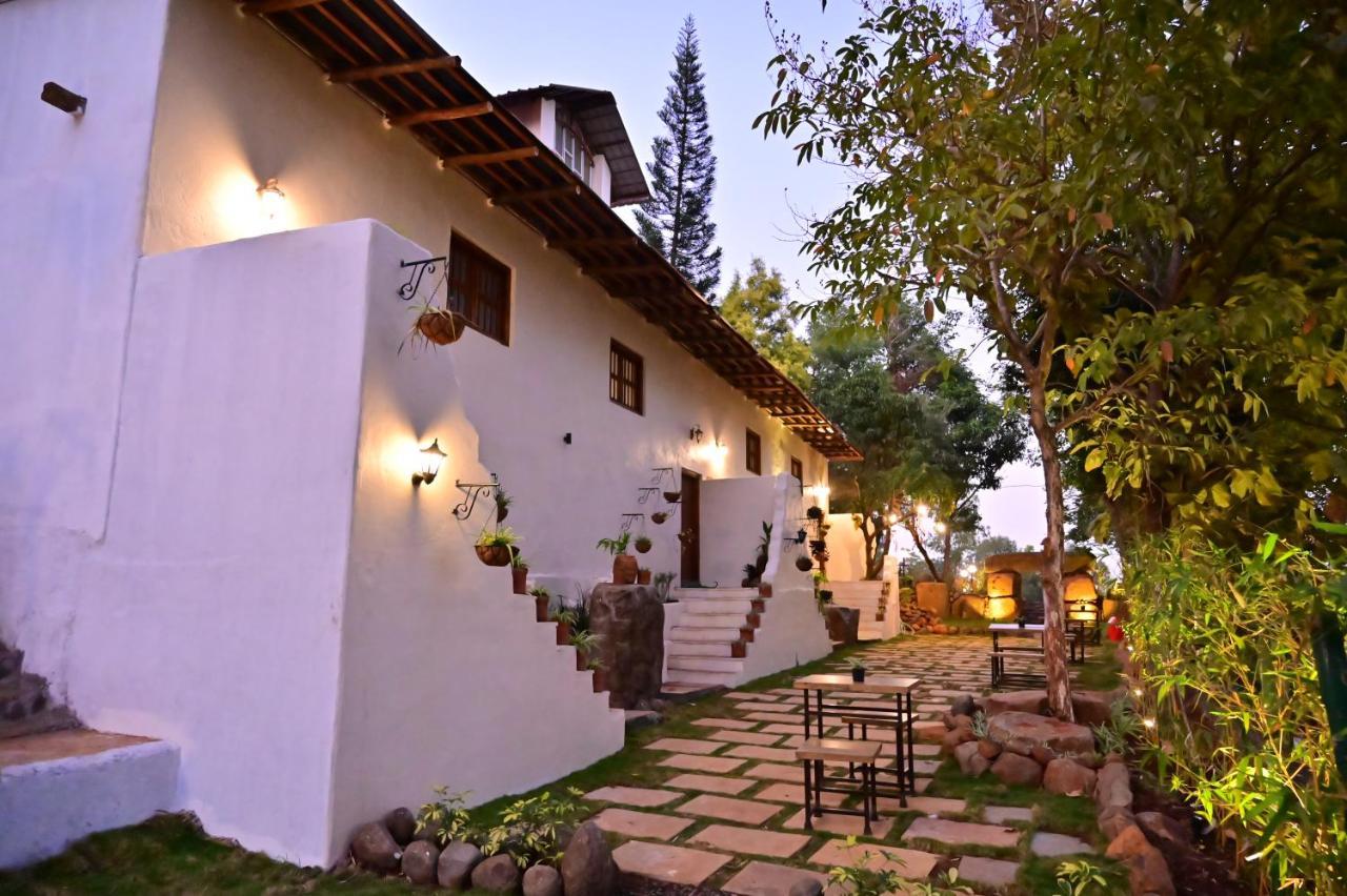 Achalaa Resort Kolhapur Exterior foto
