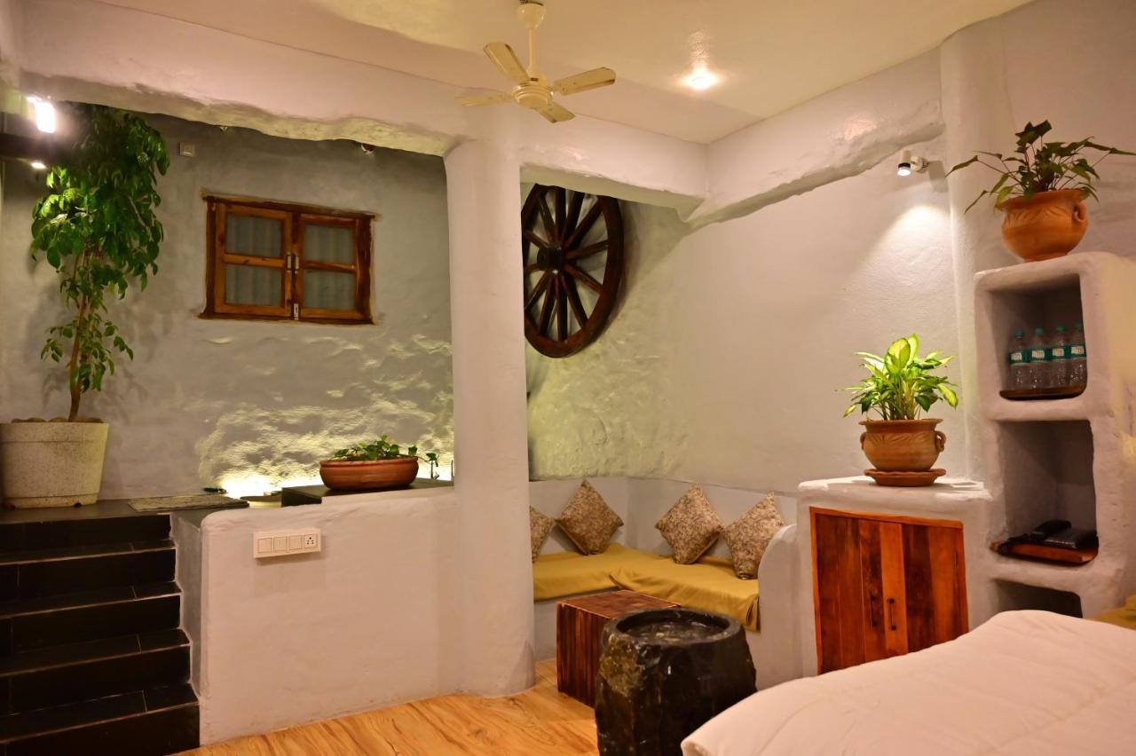 Achalaa Resort Kolhapur Exterior foto